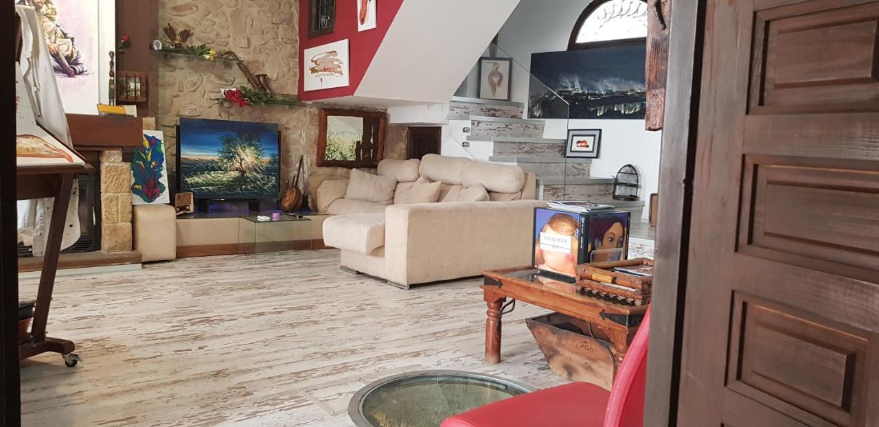 La Casa Del Pintor - Estudio De Arte En Baeza Kültér fotó